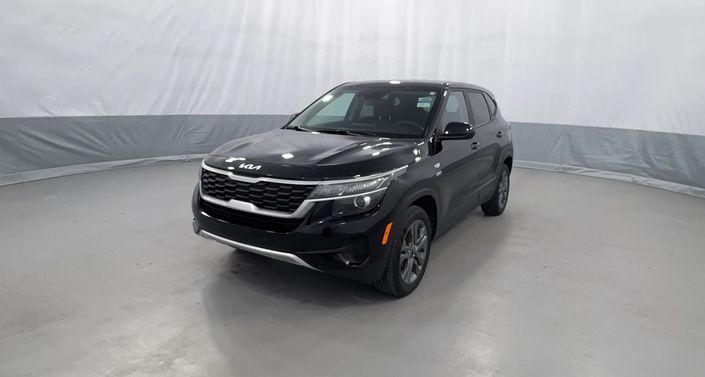 2022 Kia Seltos LX Hero Image