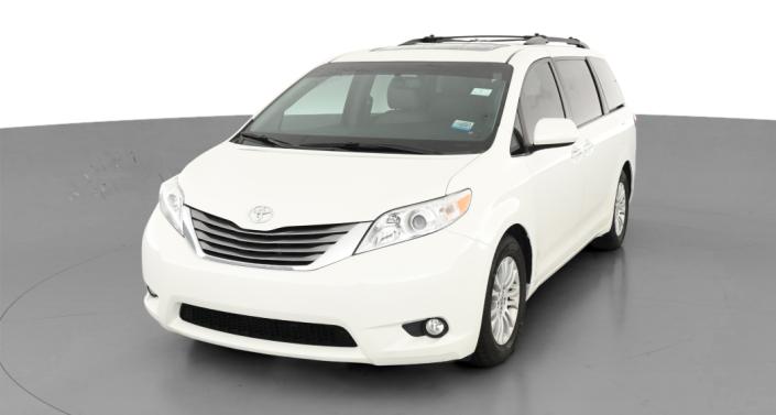 2015 Toyota Sienna XLE -
                Lorain, OH