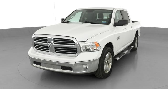 2016 RAM 1500 SLT -
                Lorain, OH