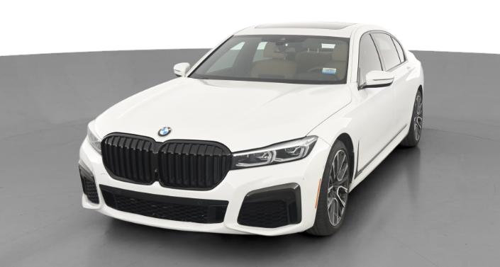2020 BMW 7 Series 740i Hero Image