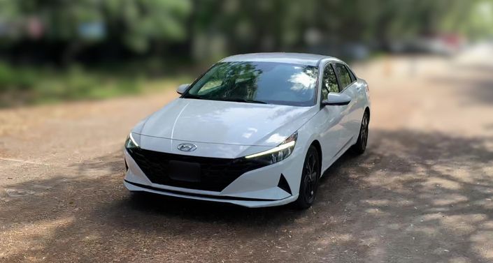 2023 Hyundai Elantra SEL -
                Haines City, FL