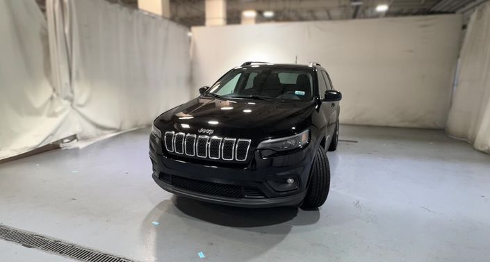 2019 Jeep Cherokee Latitude Hero Image