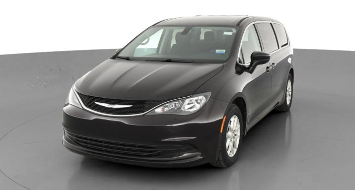 2017 Chrysler Pacifica Touring -
                Lorain, OH