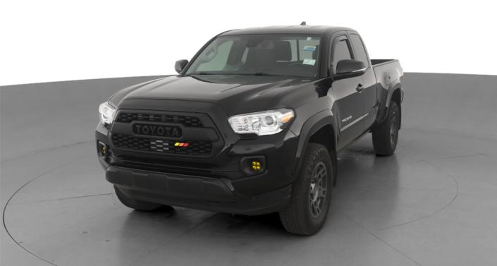 2023 Toyota Tacoma SR5 -
                Hebron, OH
