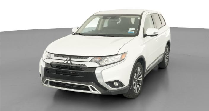 Thumbnail: 2020 Mitsubishi Outlander - 1