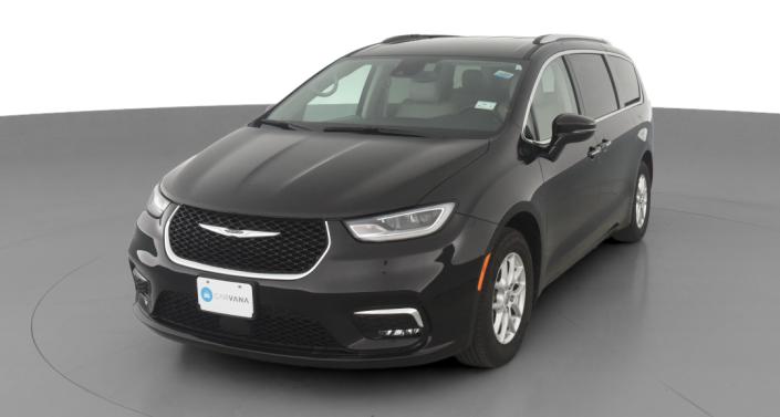 2021 Chrysler Pacifica Touring L -
                Hebron, OH