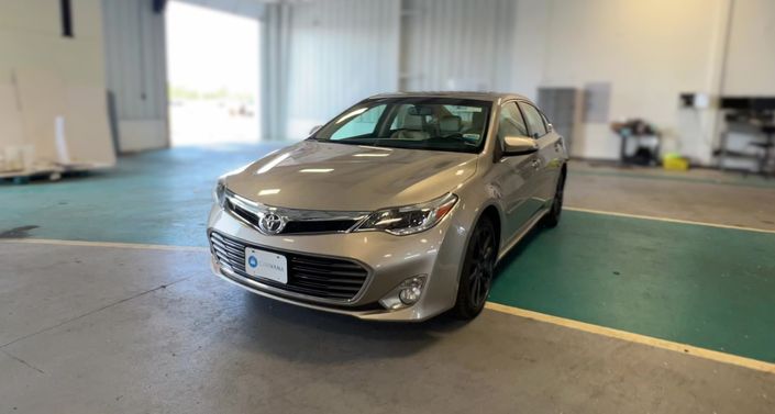 Thumbnail: 2013 Toyota Avalon - 1