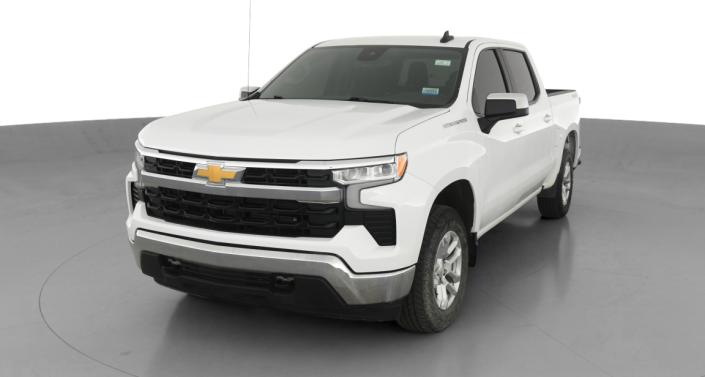 2022 Chevrolet Silverado 1500 LT -
                Lorain, OH
