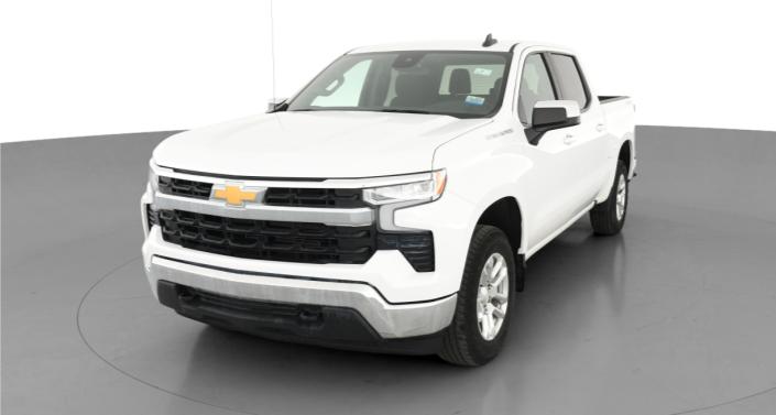 2022 Chevrolet Silverado 1500 LT -
                Lorain, OH
