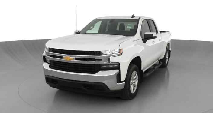 2020 Chevrolet Silverado 1500 LT -
                Lorain, OH