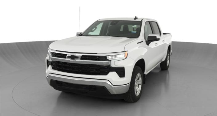 2022 Chevrolet Silverado 1500 LT -
                Lorain, OH