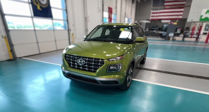 2021 Hyundai Venue SEL -
                Madison, TN