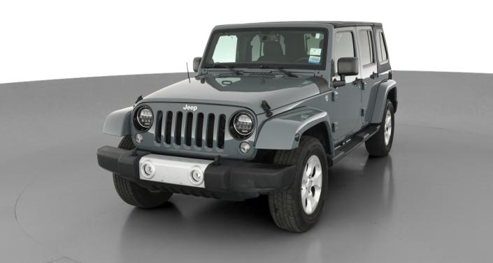 2014 Jeep Wrangler Unlimited Sahara -
                Trenton, OH