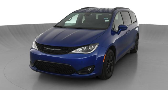2020 Chrysler Pacifica Launch Edition -
                Lorain, OH