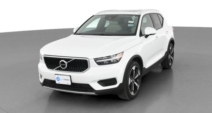 2022 Volvo XC40 T5 Momentum -
                Richton Park, IL