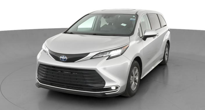 2022 Toyota Sienna XLE -
                Bessemer, AL