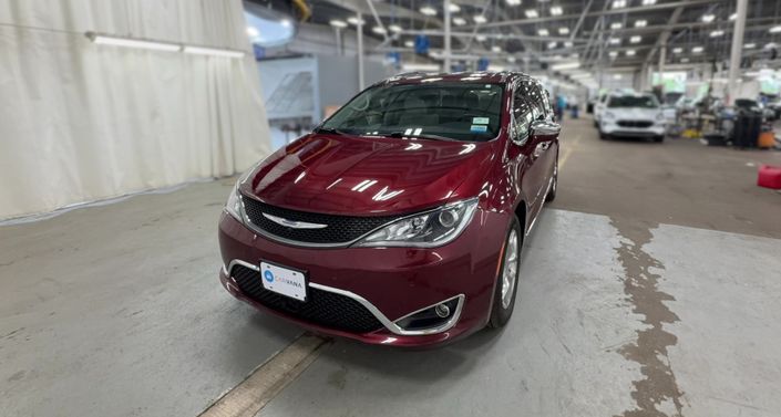 2018 Chrysler Pacifica Limited -
                Kansas City, MO