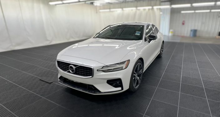 2019 Volvo S60 T6 R-Design -
                Indianapolis, IN