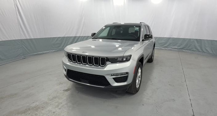 2023 Jeep Grand Cherokee Limited Edition -
                Kansas City, MO