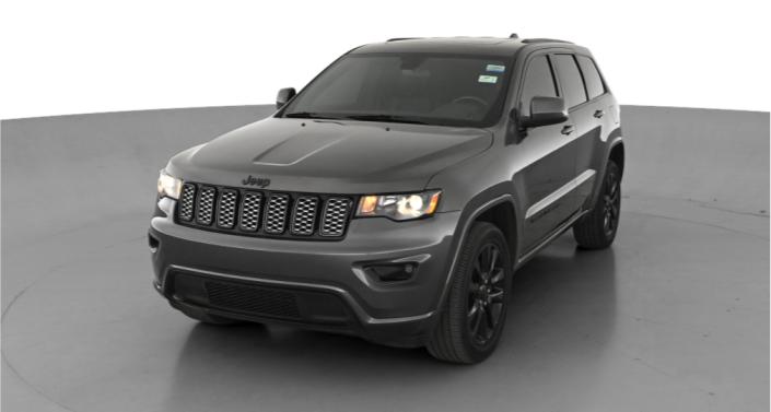 2021 Jeep Grand Cherokee Laredo Hero Image
