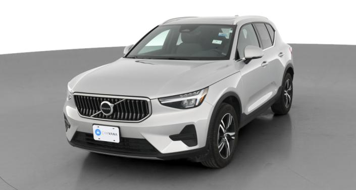 2024 Volvo XC40 B5 Core -
                Richton Park, IL