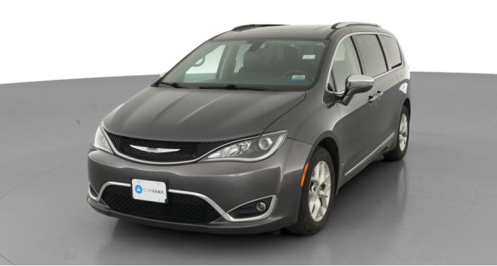 2020 Chrysler Pacifica Limited Hero Image