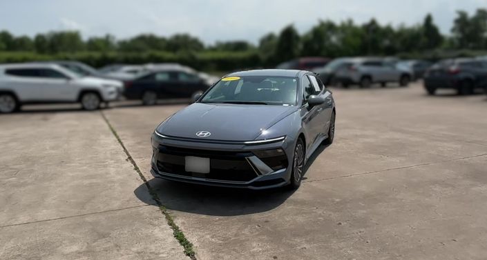 2024 Hyundai Sonata SEL Hero Image
