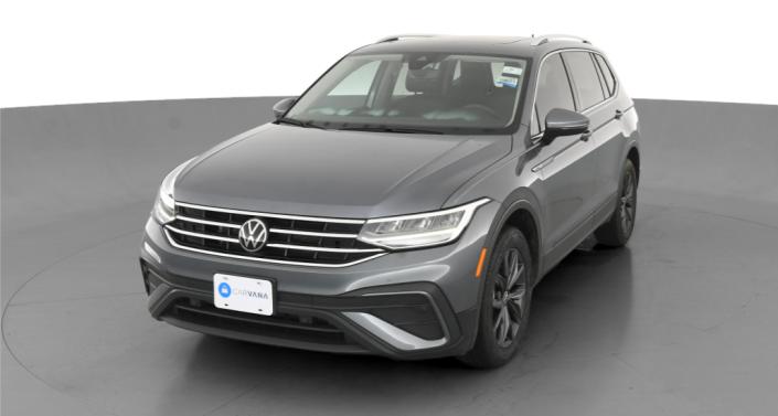 Thumbnail: 2023 Volkswagen Tiguan - 1