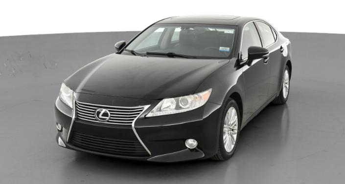 2013 Lexus ES 350 -
                Lorain, OH