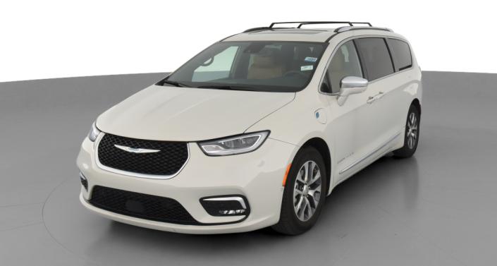2021 Chrysler Pacifica Hybrid Pinnacle -
                Concord, NC