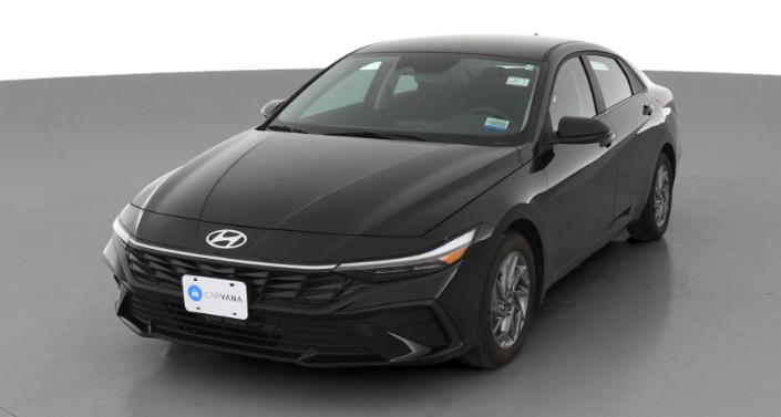 2024 Hyundai Elantra Blue -
                Richton Park, IL