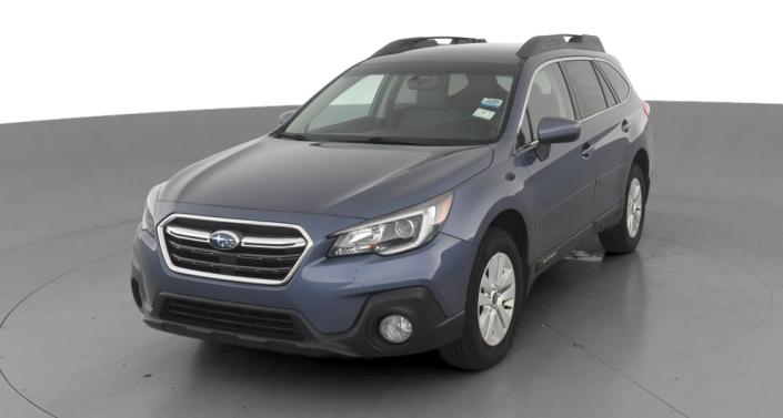 2018 Subaru Outback Premium -
                Hebron, OH