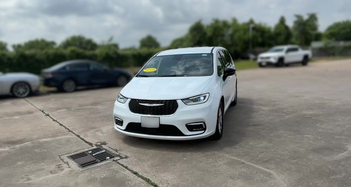 2024 Chrysler Pacifica Touring L -
                Houston, TX