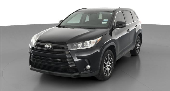 2018 Toyota Highlander SE -
                Trenton, OH