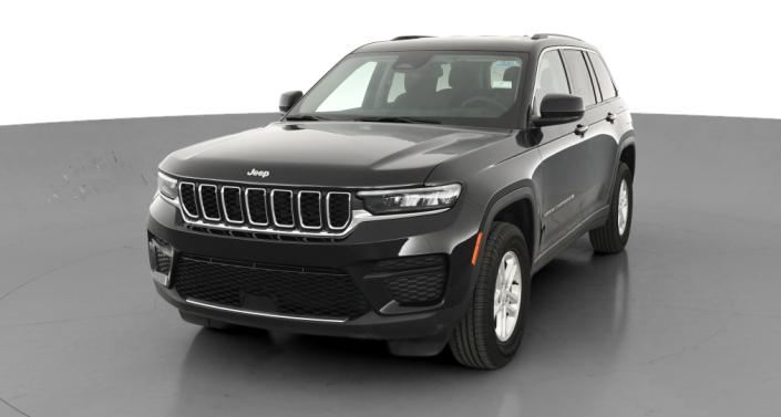 2023 Jeep Grand Cherokee Laredo -
                Lorain, OH