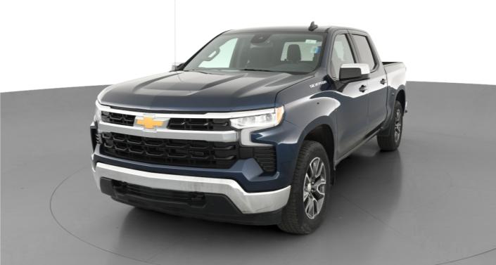 2022 Chevrolet Silverado 1500 LT -
                Lorain, OH