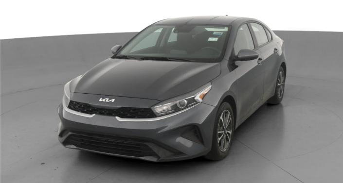 2024 Kia Forte LXS -
                Hebron, OH