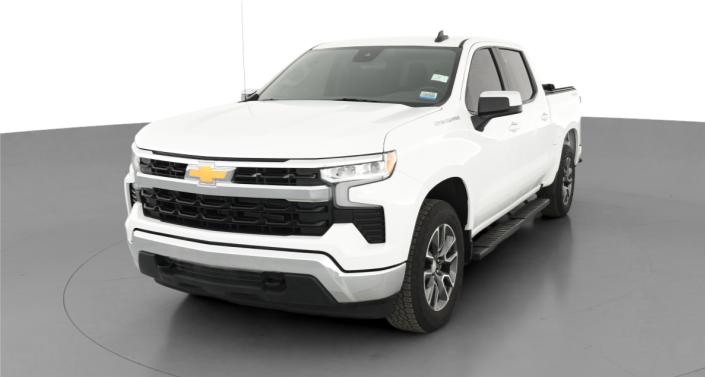 2024 Chevrolet Silverado 1500 LT -
                Lorain, OH