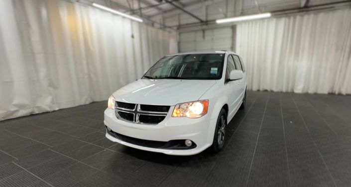 Thumbnail: 2017 Dodge Grand Caravan - 1