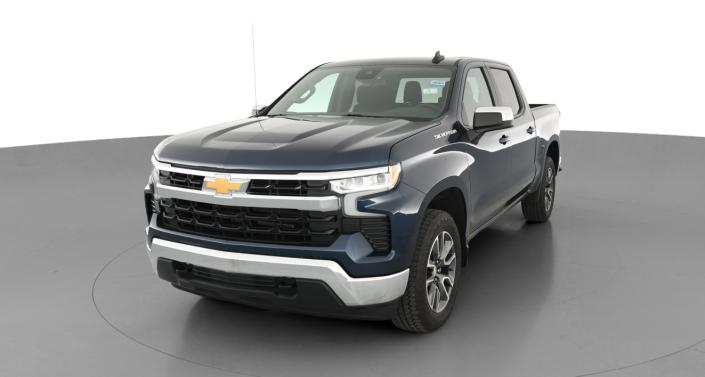 2022 Chevrolet Silverado 1500 LT -
                Lorain, OH