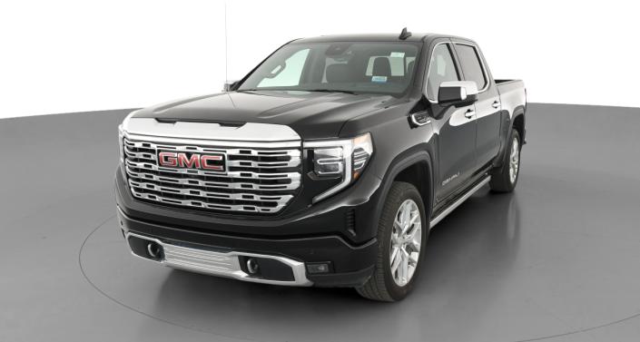 2023 GMC Sierra 1500 Denali -
                Lorain, OH