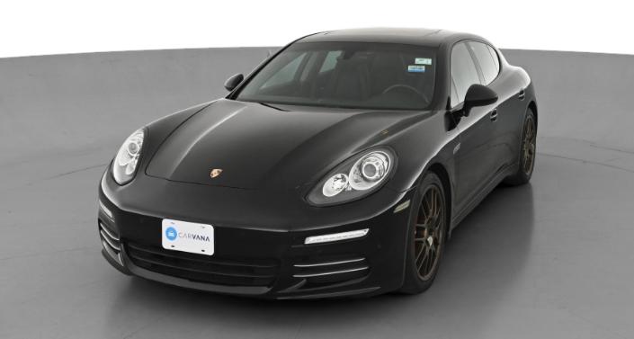 2015 Porsche Panamera 4 Hero Image