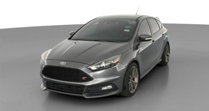 2017 Ford Focus ST -
                Trenton, OH