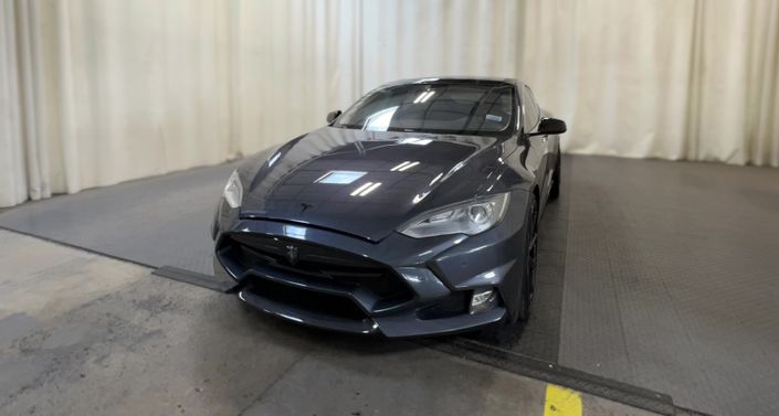 Thumbnail: 2014 Tesla Model S - 1