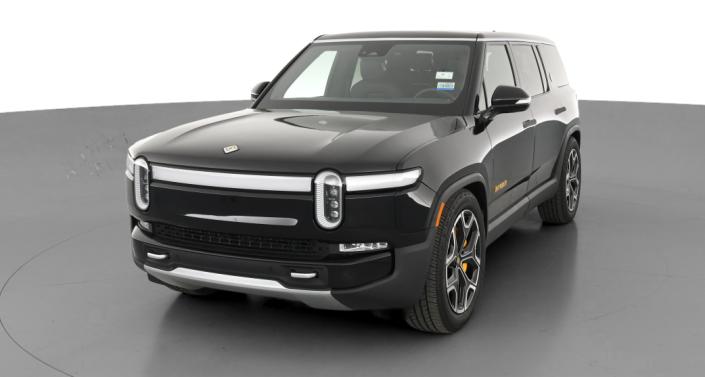 2023 Rivian R1S Adventure -
                Lorain, OH