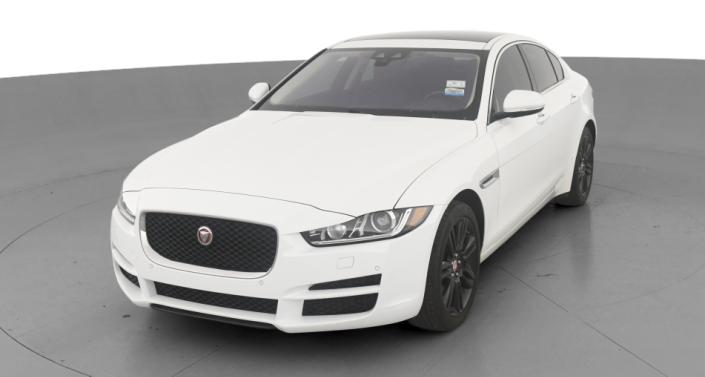 2019 Jaguar XE Premium -
                Hebron, OH
