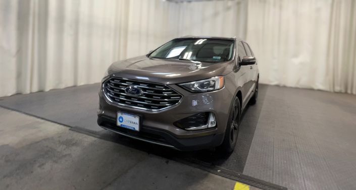 2019 Ford Edge SEL Hero Image