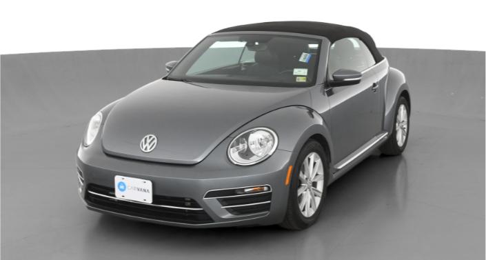 2019 Volkswagen Beetle SE Hero Image