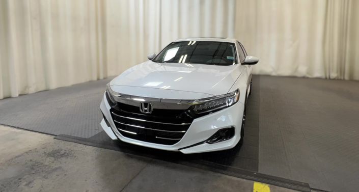 2022 Honda Accord Touring Hero Image