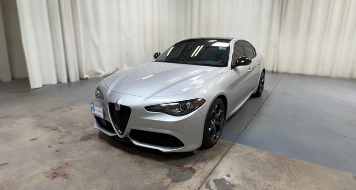 Thumbnail: 2019 Alfa Romeo Giulia - 1